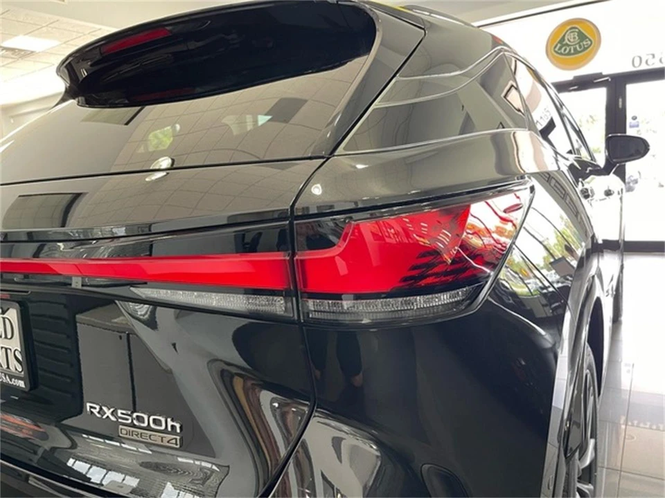 2024 Lexus RX 5th Gen - Image 17 of 31