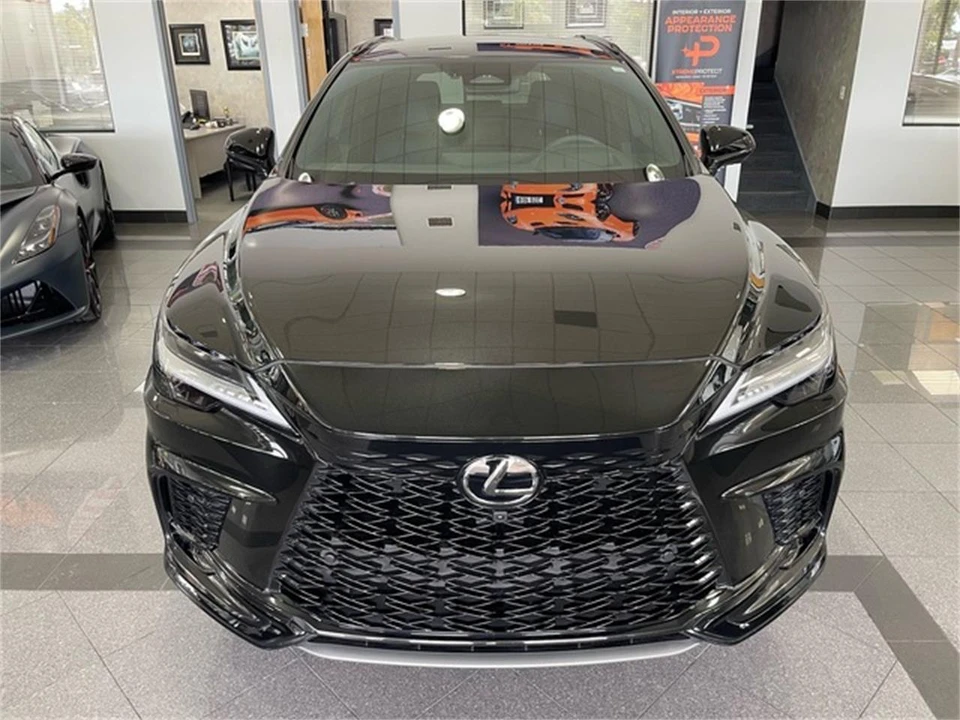 2024 Lexus RX 5th Gen - Image 9 of 31