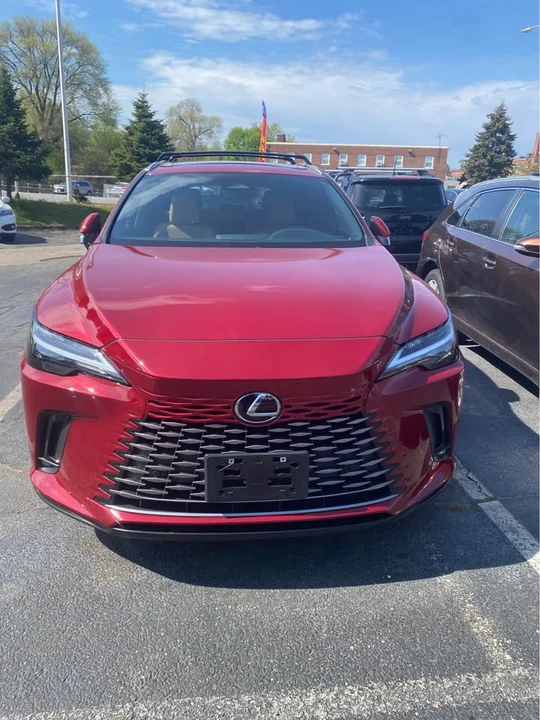 2024 Lexus RX 5th Gen - Image 4 of 11