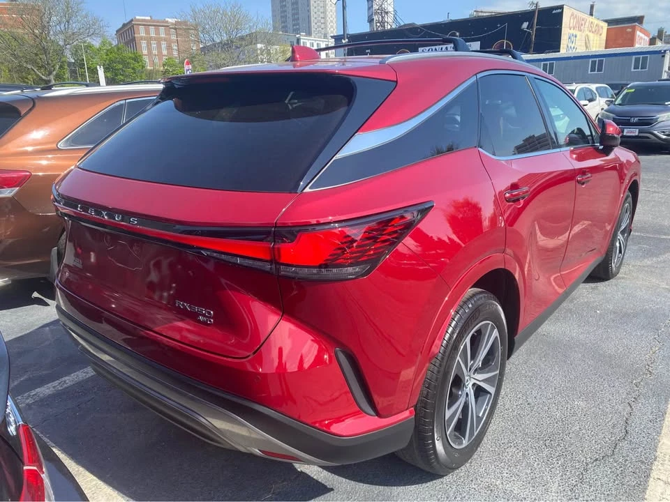 2024 Lexus RX 5th Gen - Image 3 of 11