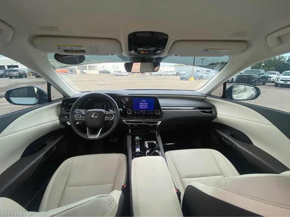 2024 Lexus RX 5th Gen - Image 13 of 14