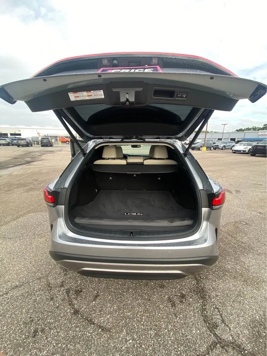 2024 Lexus RX 5th Gen - Image 9 of 14