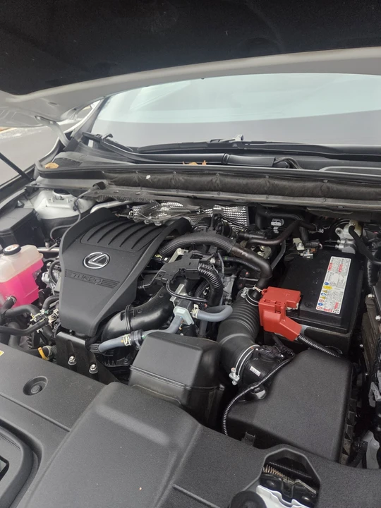 2024 Lexus RX 5th Gen - Image 13 of 21