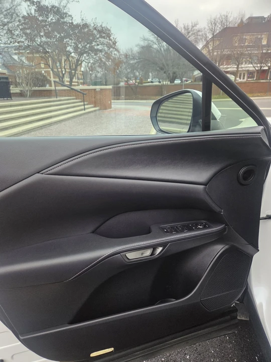 2024 Lexus RX 5th Gen - Image 19 of 21