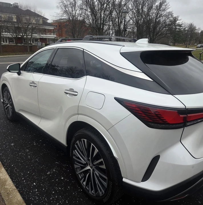 2024 Lexus RX 5th Gen - Image 5 of 21