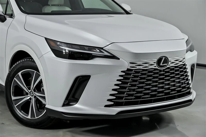 2024 Lexus RX 5th Gen - Image 3 of 21