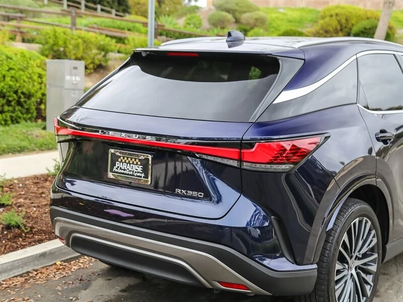2024 Lexus RX 5th Gen - Image 15 of 21