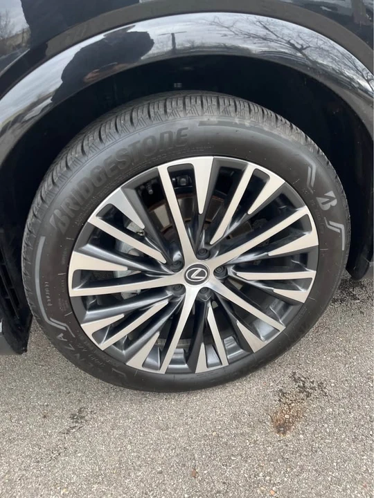 2024 Lexus RX 5th Gen - Image 3 of 20