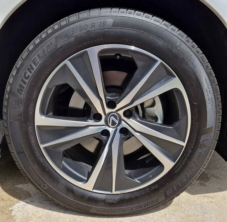 2024 Lexus RX 5th Gen - Image 13 of 18
