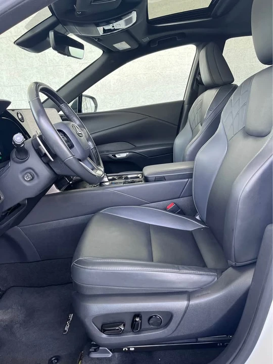 2024 Lexus RX 5th Gen - Image 3 of 7