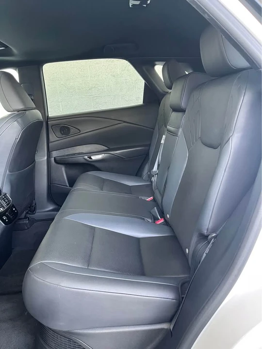 2024 Lexus RX 5th Gen - Image 5 of 7