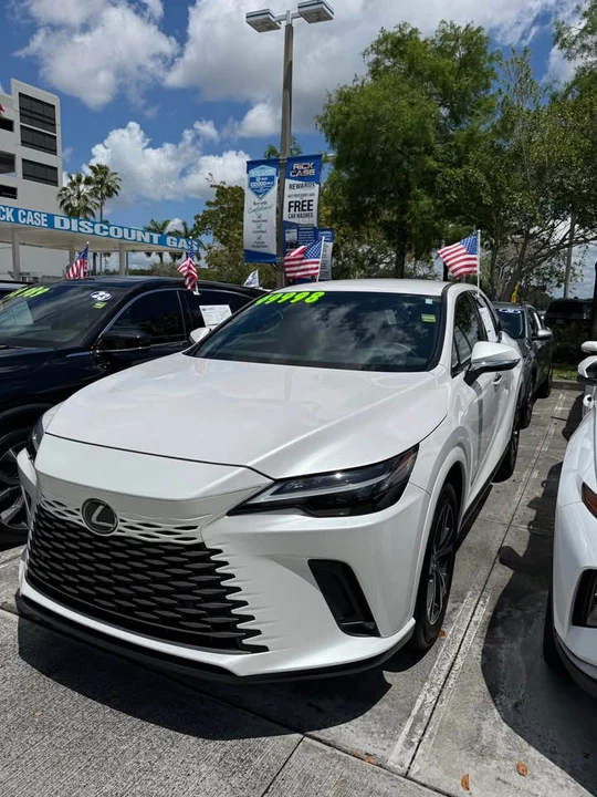 2024 Lexus RX 5th Gen - Image 2 of 6