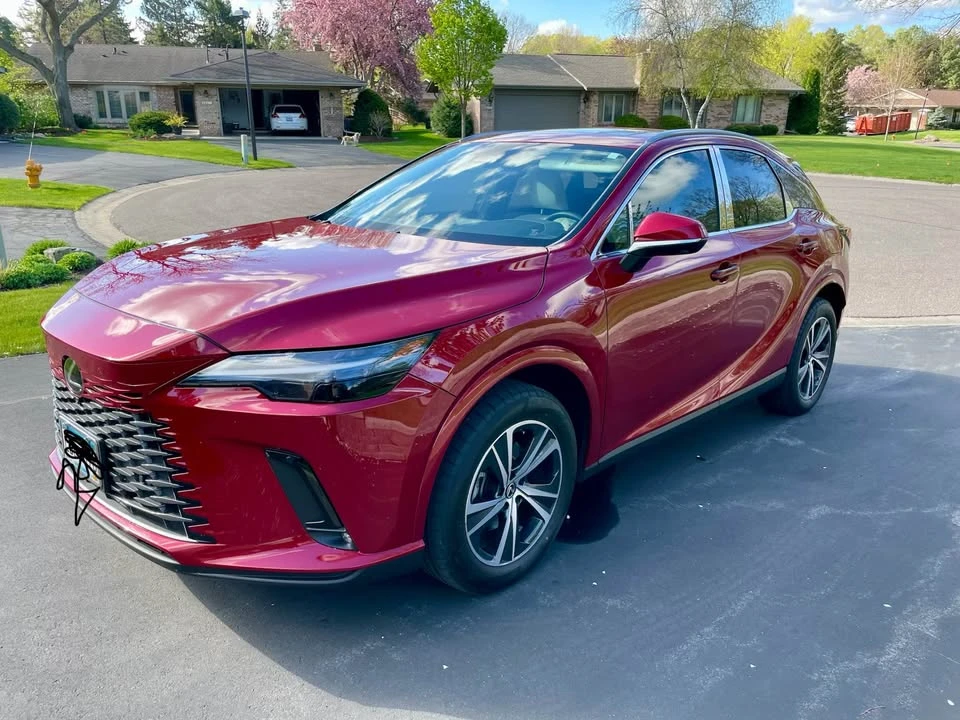 2024 Lexus RX 5th Gen - Image 3 of 5