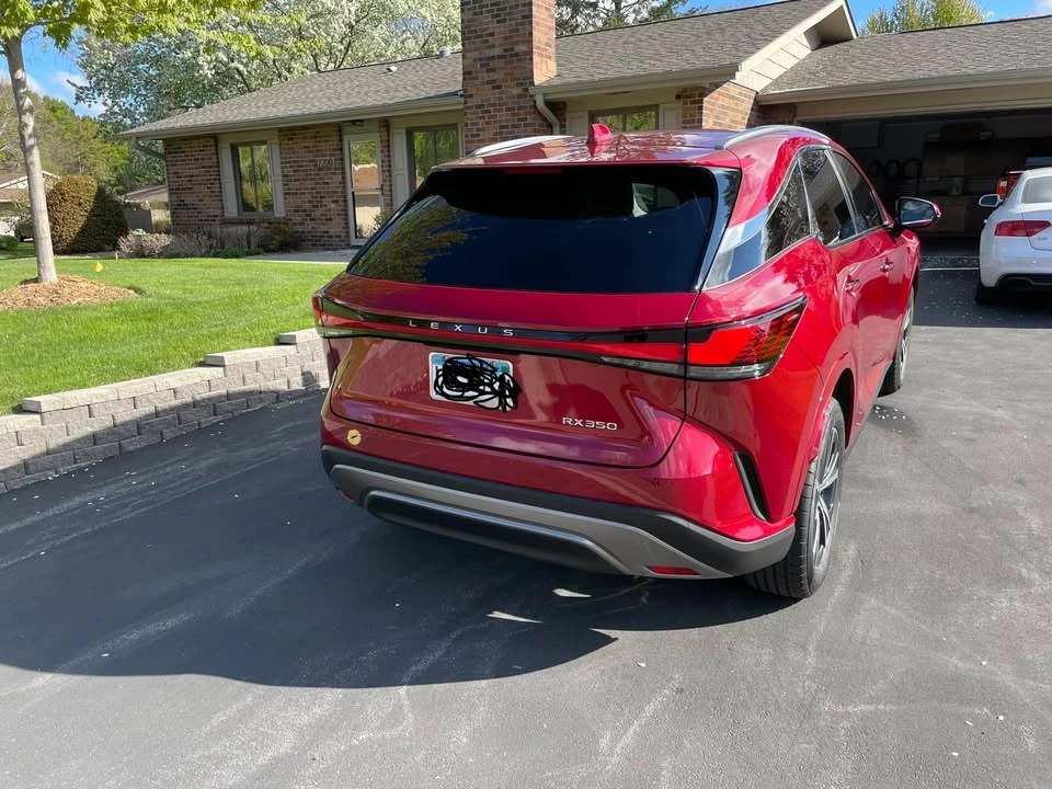2024 Lexus RX 5th Gen - Image 4 of 5