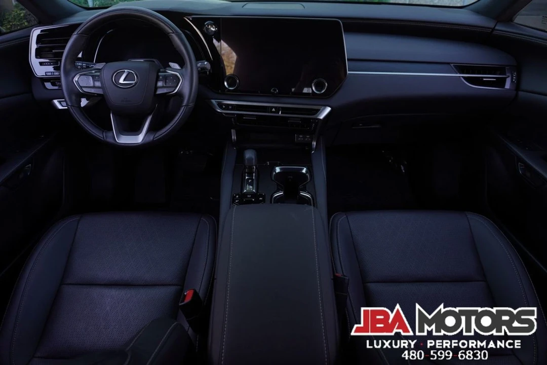 2024 Lexus RX 5th Gen - Image 8 of 12