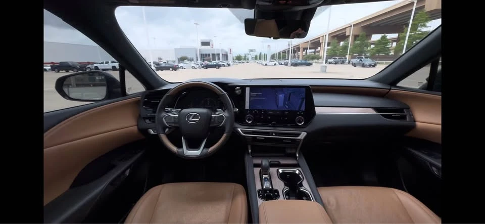 2024 Lexus RX 5th Gen - Image 2 of 7