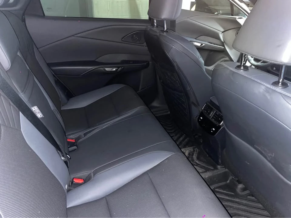2024 Lexus RX 5th Gen - Image 9 of 12