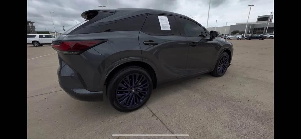 2024 Lexus RX 5th Gen - Image 6 of 7