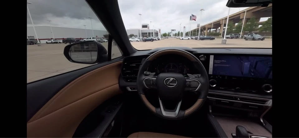 2024 Lexus RX 5th Gen - Image 3 of 7