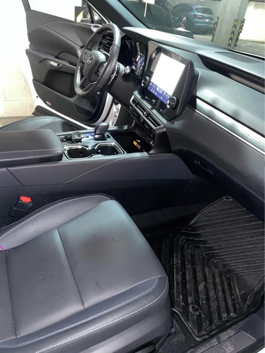 2024 Lexus RX 5th Gen - Image 7 of 12