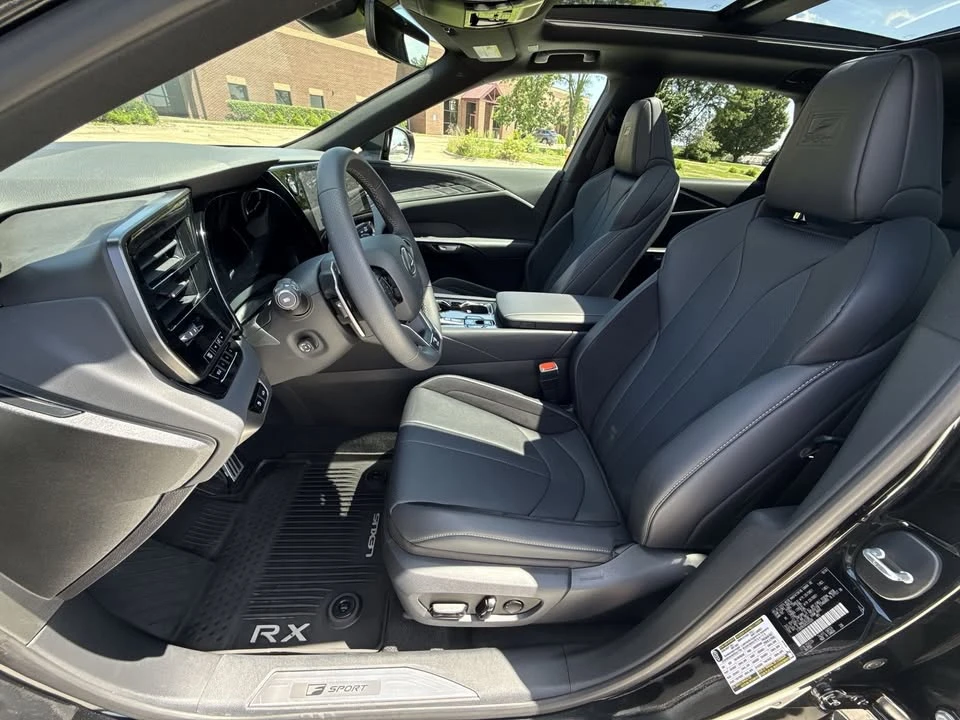 2024 Lexus RX 5th Gen - Image 9 of 20