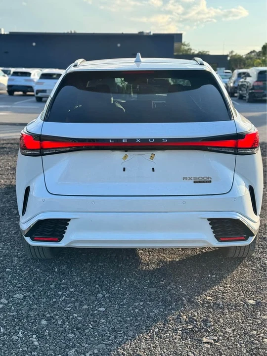 2024 Lexus RX 5th Gen - Image 7 of 17