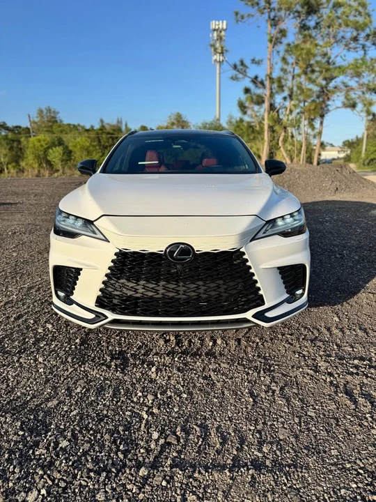 2024 Lexus RX 5th Gen - Image 6 of 17