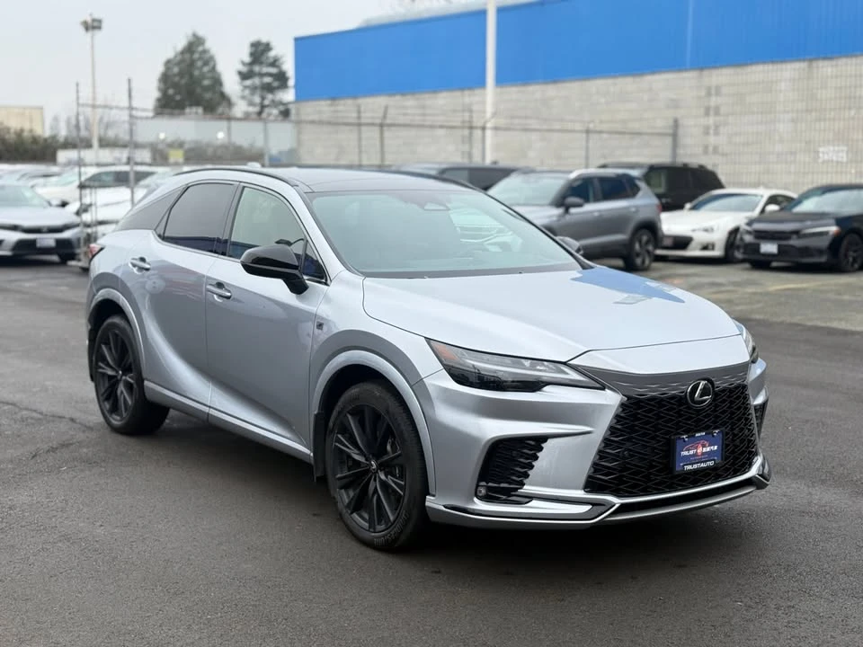 2024 Lexus RX 5th Gen - Image 4 of 13