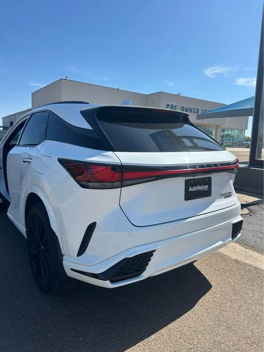 2024 Lexus RX 5th Gen - Image 2 of 5