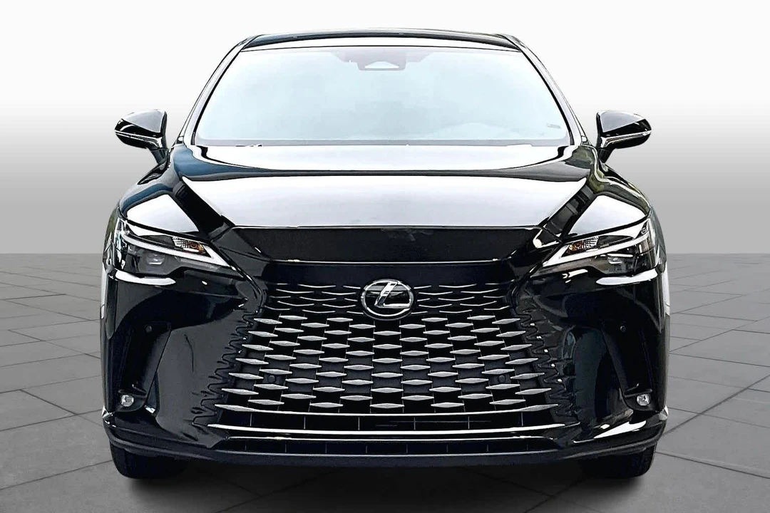 2024 Lexus RX 5th Gen - Image 8 of 12
