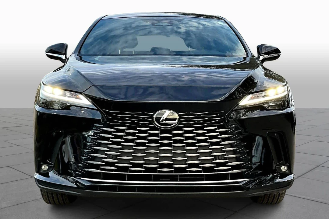 2024 Lexus RX 5th Gen - Image 5 of 12