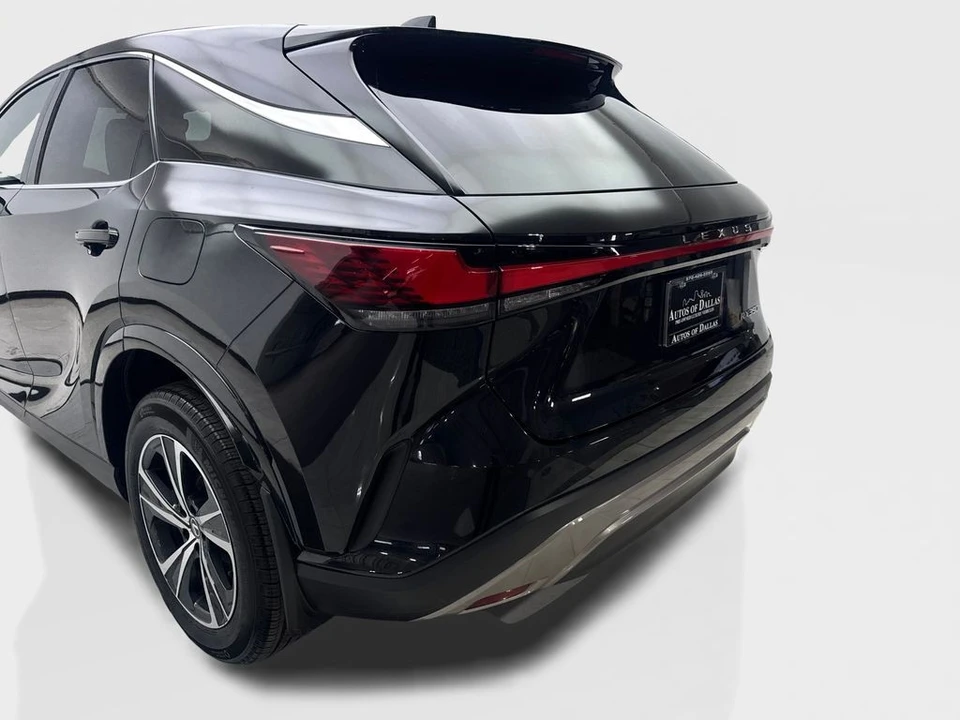 2024 Lexus RX 5th Gen - Image 19 of 21