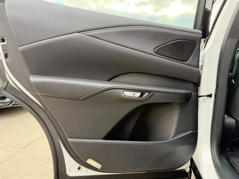 2024 Lexus RX 5th Gen - Image 12 of 12