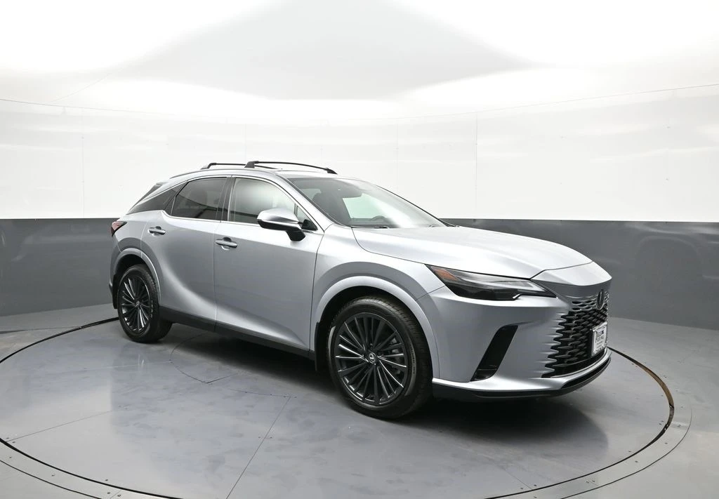 2024 Lexus RX 5th Gen - Image 4 of 12