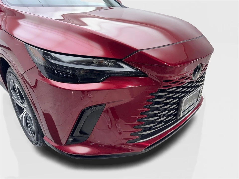 2024 Lexus RX 5th Gen - Image 17 of 21