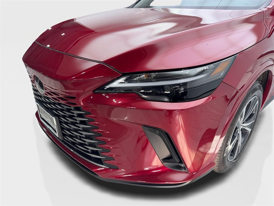 2024 Lexus RX 5th Gen - Image 16 of 21