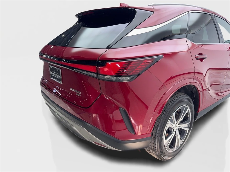 2024 Lexus RX 5th Gen - Image 18 of 21