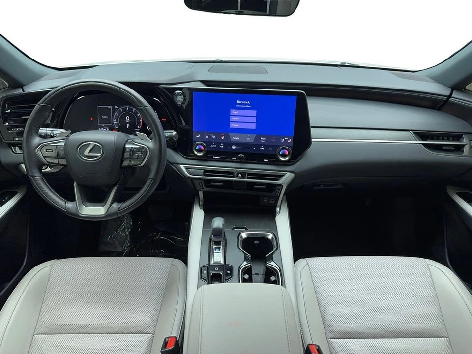 2024 Lexus RX 5th Gen - Image 14 of 21