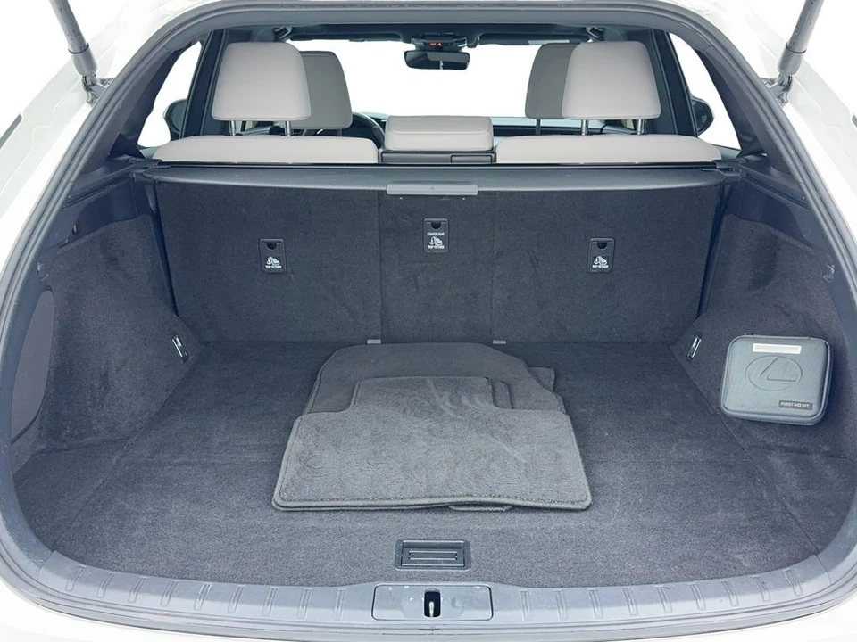 2024 Lexus RX 5th Gen - Image 11 of 21