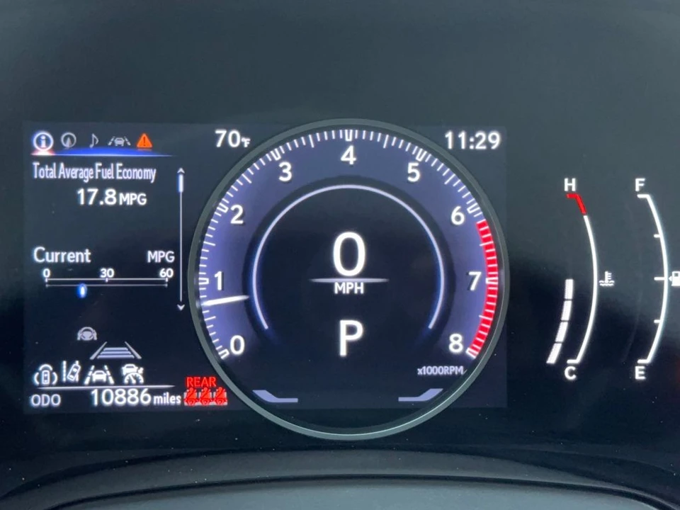 2024 Lexus RX 5th Gen - Image 19 of 21