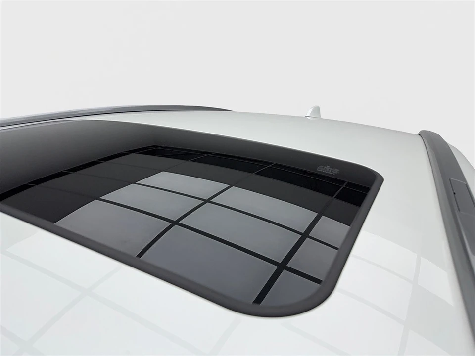 2024 Lexus RX 5th Gen - Image 12 of 21