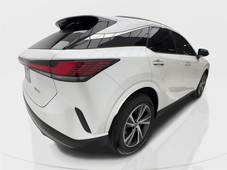 2024 Lexus RX 5th Gen - Image 7 of 21