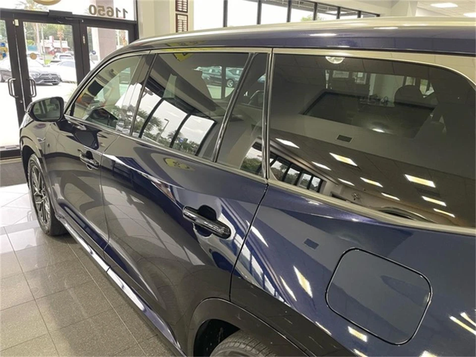 2024 Lexus RX 5th Gen - Image 14 of 31