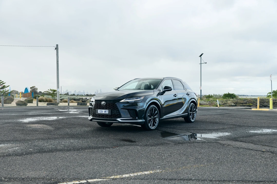 2024 Lexus RX 5th Gen - Image 15 of 31