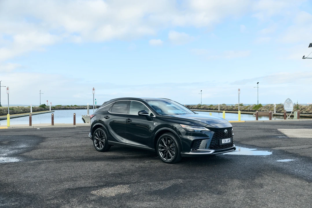 2024 Lexus RX 5th Gen - Image 11 of 31