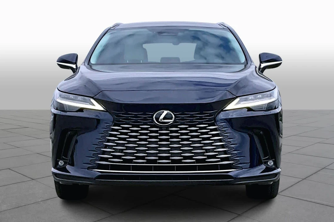 2024 Lexus RX 5th Gen - Image 4 of 12