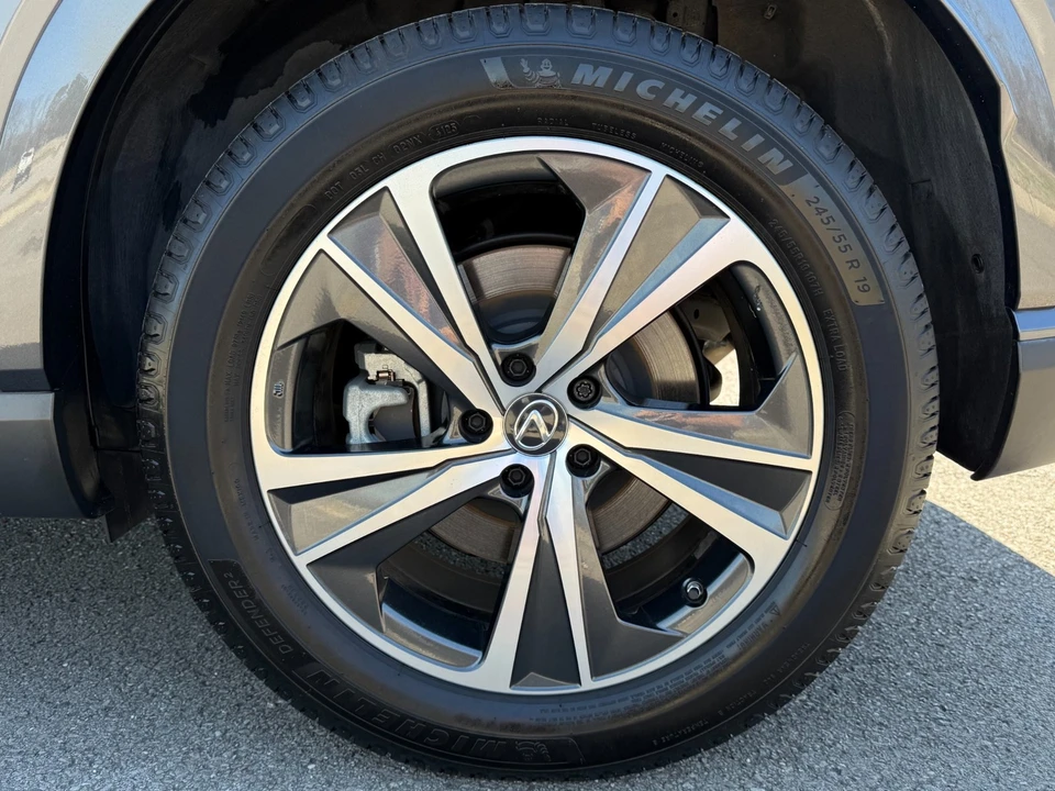 2024 Lexus RX 5th Gen - Image 17 of 21