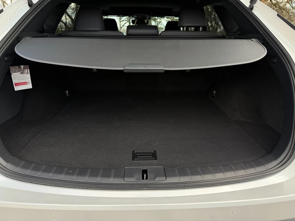 2024 Lexus RX 5th Gen - Image 17 of 21