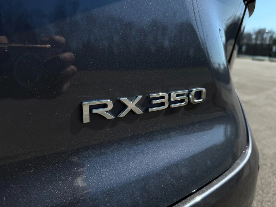 2024 Lexus RX 5th Gen - Image 12 of 21