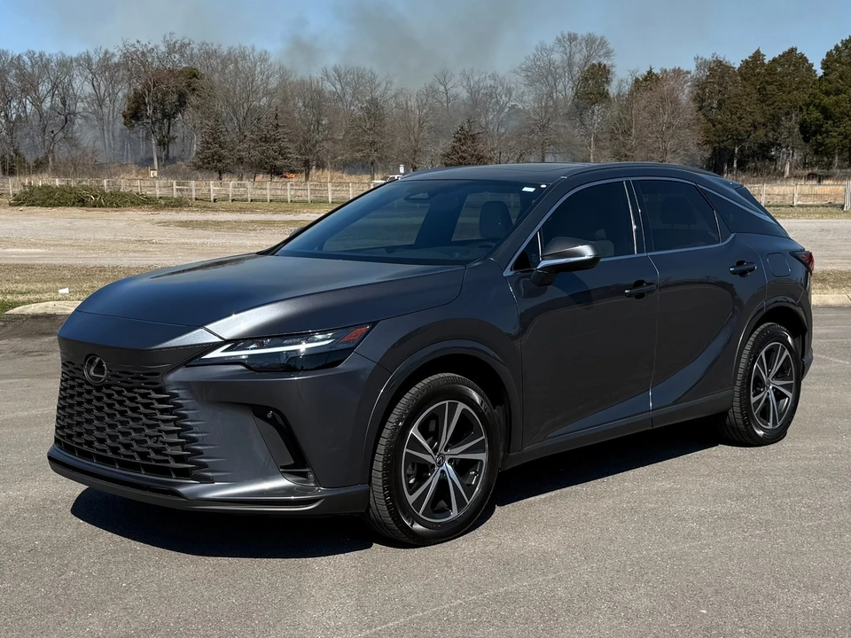 2024 Lexus RX 5th Gen - Image 2 of 21